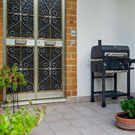 Pleasant Apartment With Courtyard Saludecio Zewnętrze zdjęcie
