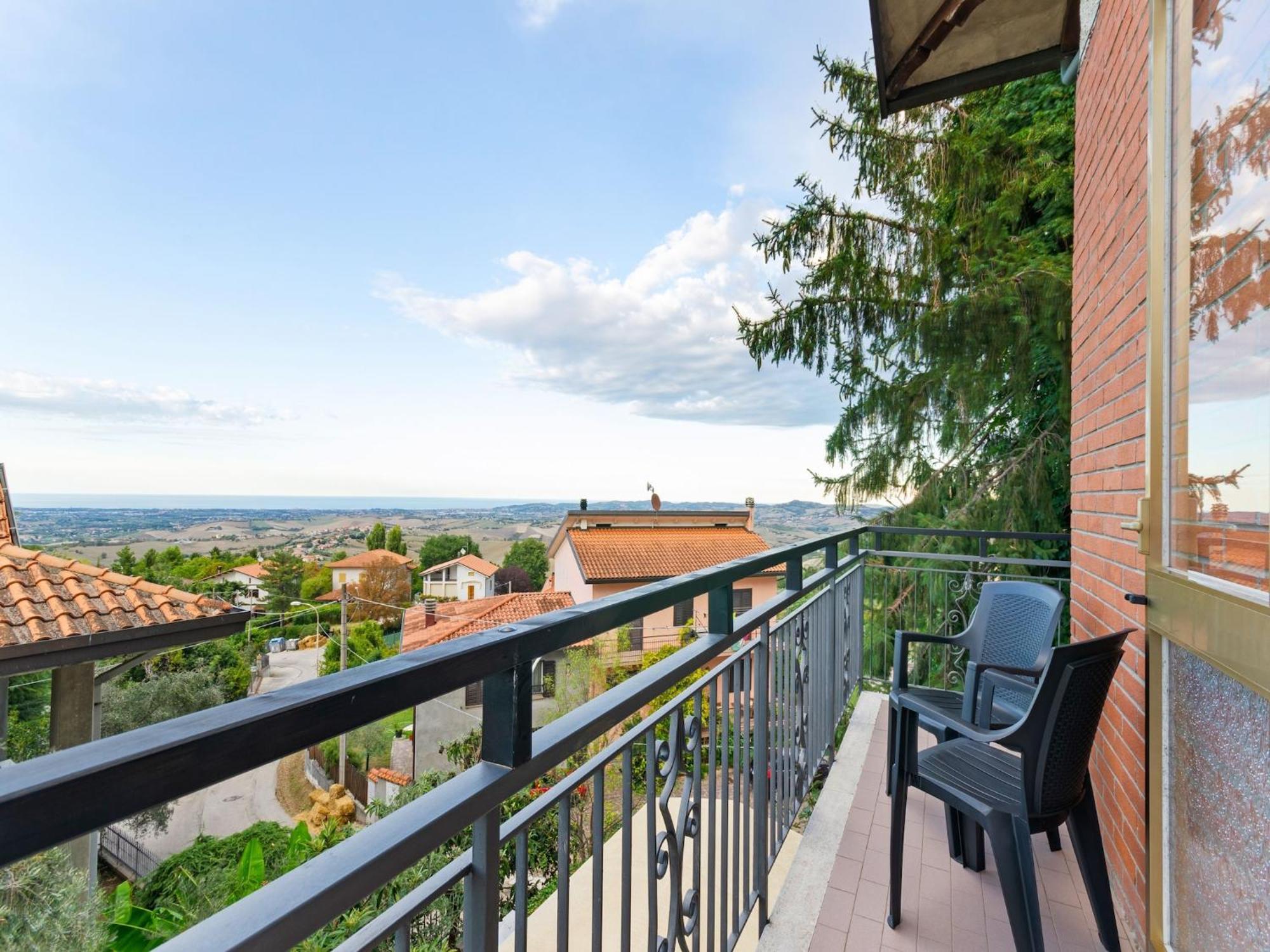 Pleasant Apartment With Courtyard Saludecio Zewnętrze zdjęcie